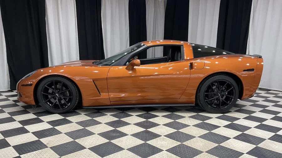 2007 Chevrolet Corvette C6 - Image 2 of 8