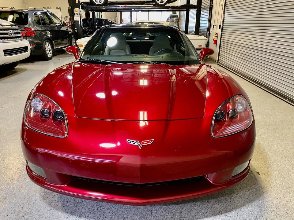2007 Chevrolet Corvette C6 - Image 4 of 31