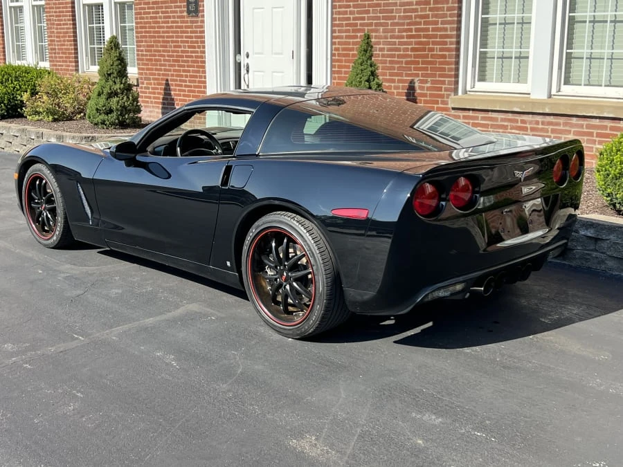 2007 Chevrolet Corvette C6 - Image 3 of 8
