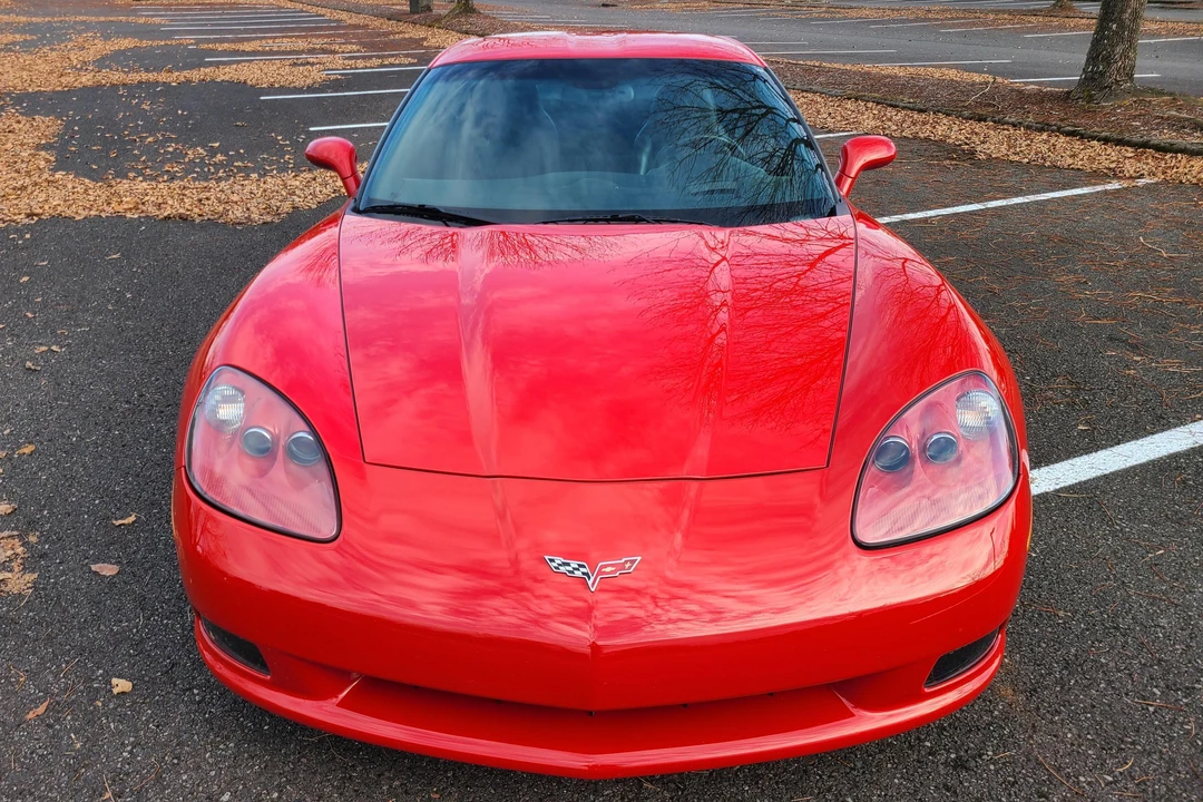 2007 Chevrolet Corvette C6 - Image 2 of 31
