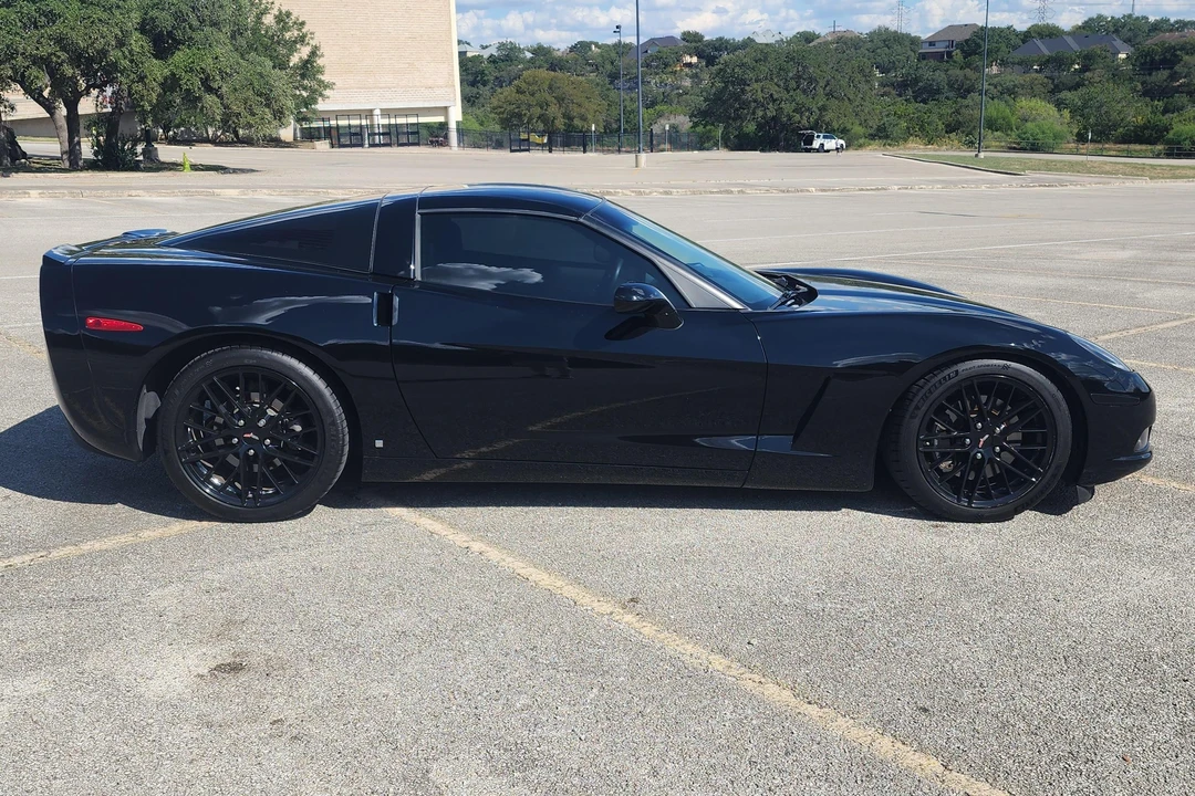2007 Chevrolet Corvette C6 - Image 11 of 31