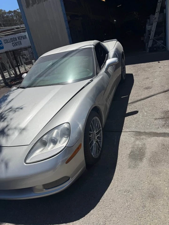 2007 Chevrolet Corvette C6 - Image 2 of 8