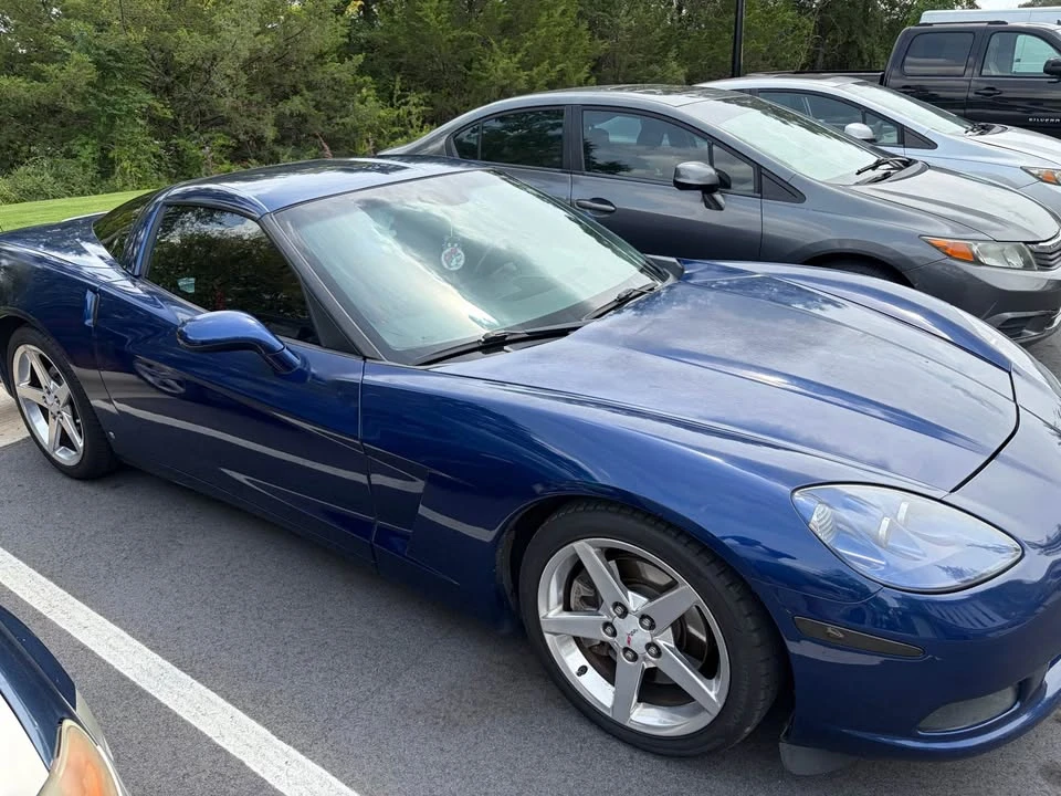 2007 Chevrolet Corvette C6 - Image 2 of 11