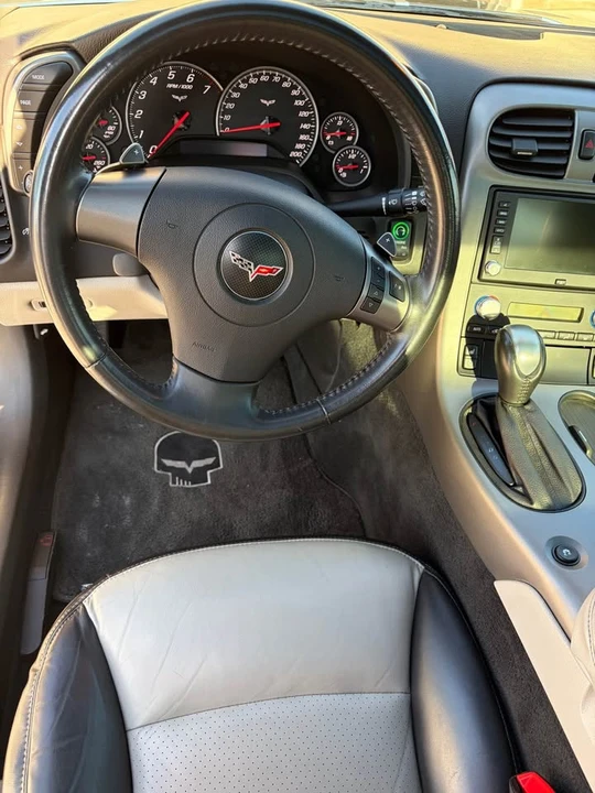 2007 Chevrolet Corvette C6 - Image 15 of 19