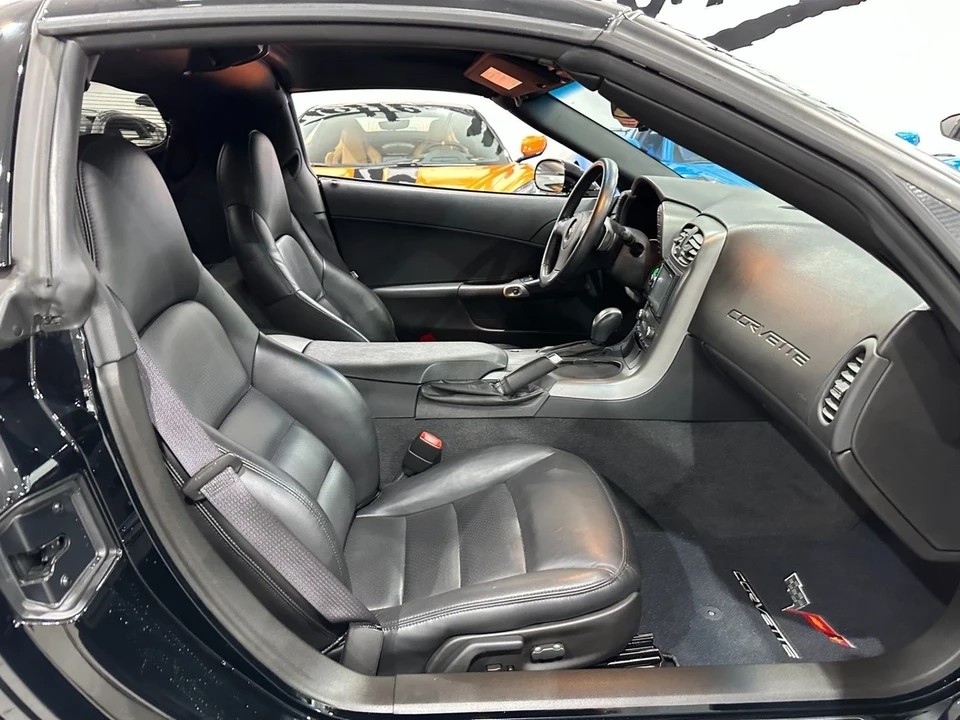 2007 Chevrolet Corvette C6 - Image 19 of 21