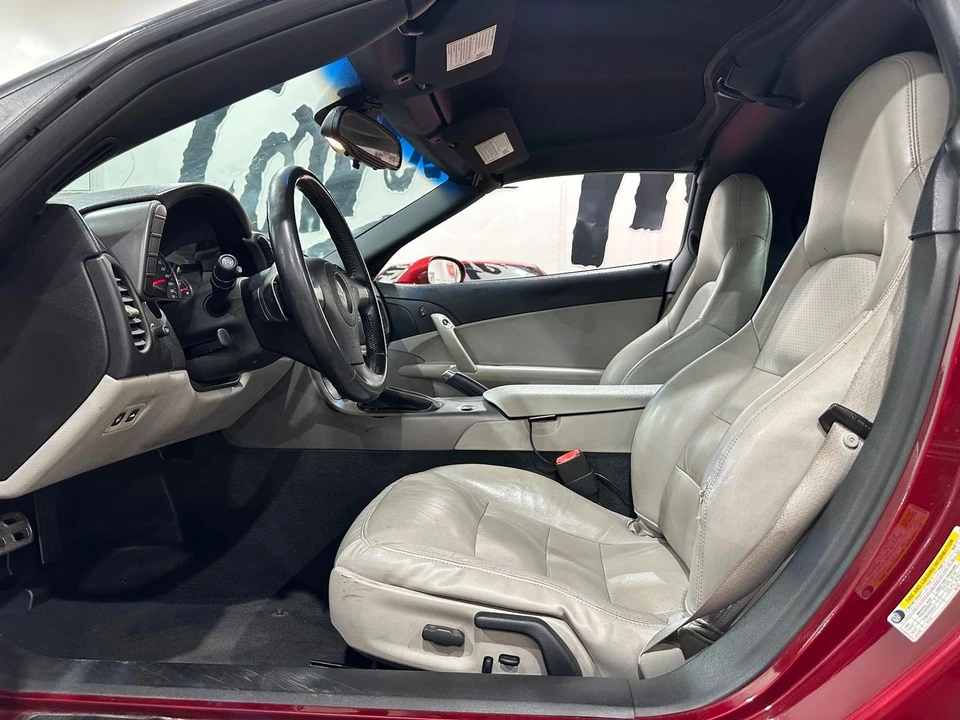 2007 Chevrolet Corvette C6 - Image 10 of 21