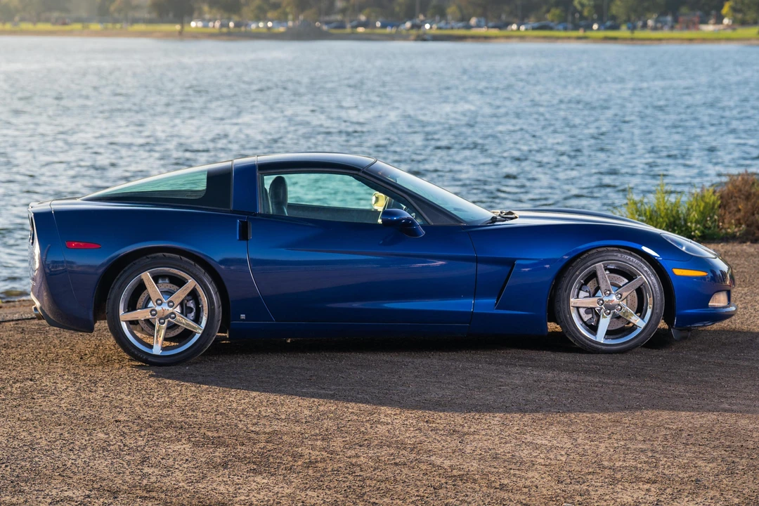 2007 Chevrolet Corvette C6 - Image 3 of 31