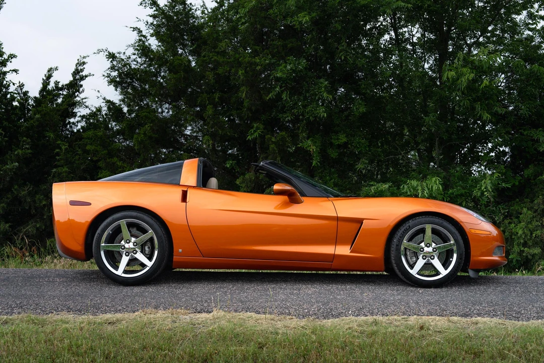 2007 Chevrolet Corvette C6 - Image 25 of 31