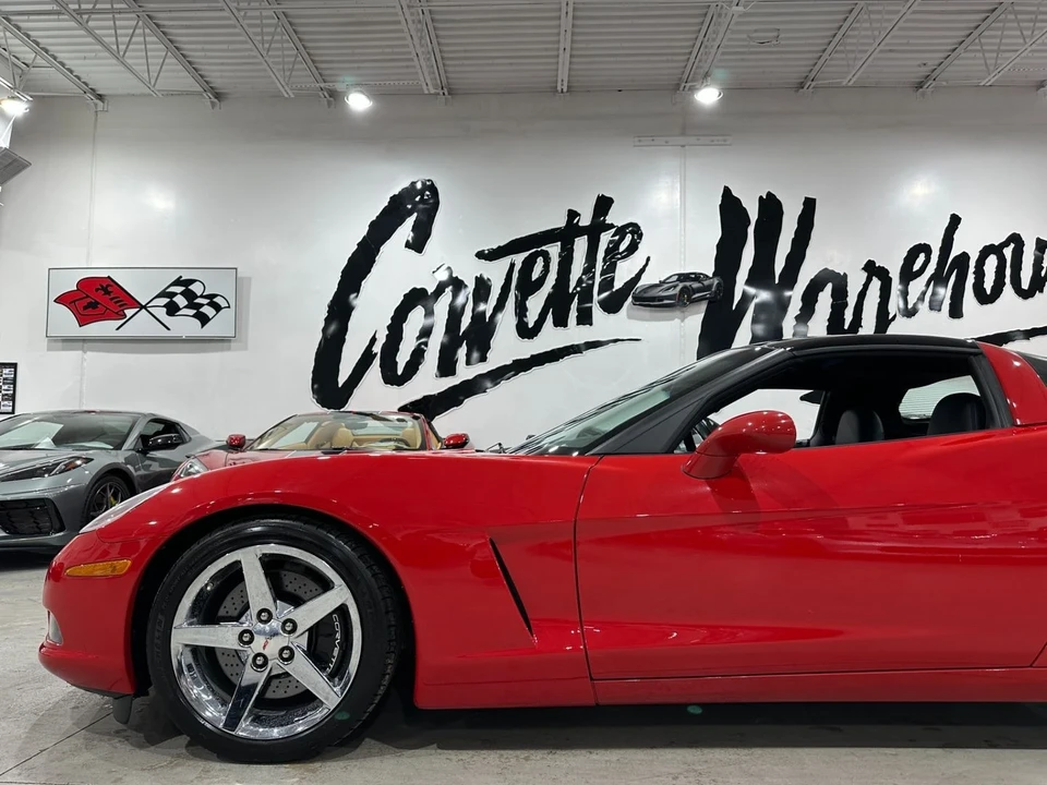 2007 Chevrolet Corvette C6 - Image 6 of 12
