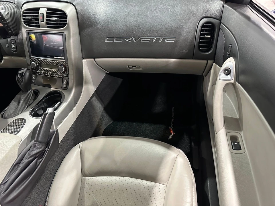 2007 Chevrolet Corvette C6 - Image 14 of 21