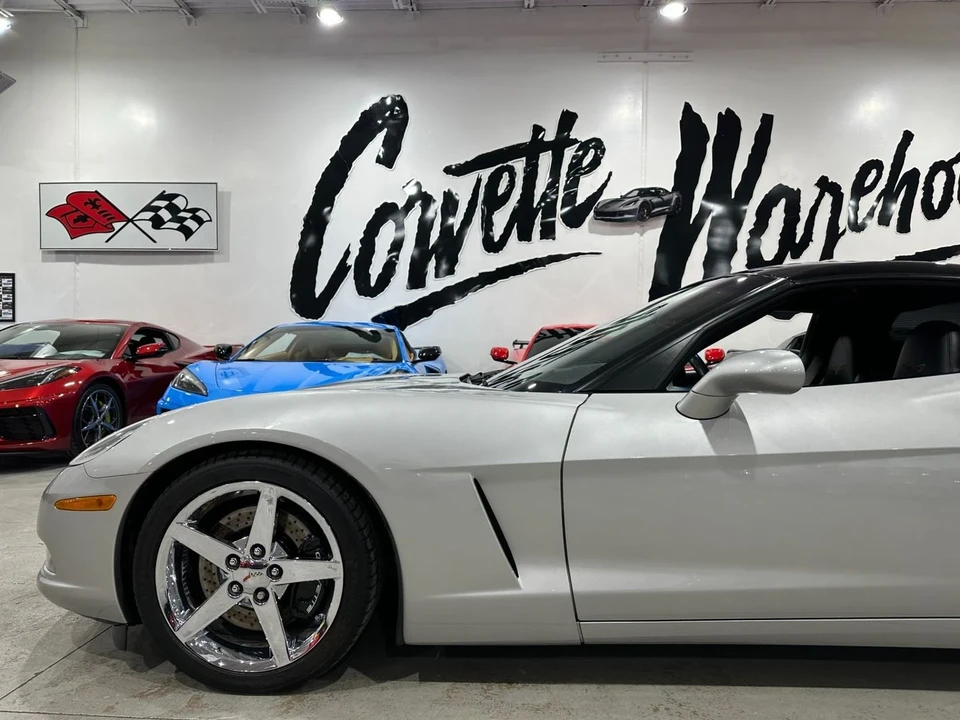 2007 Chevrolet Corvette C6 - Image 6 of 12