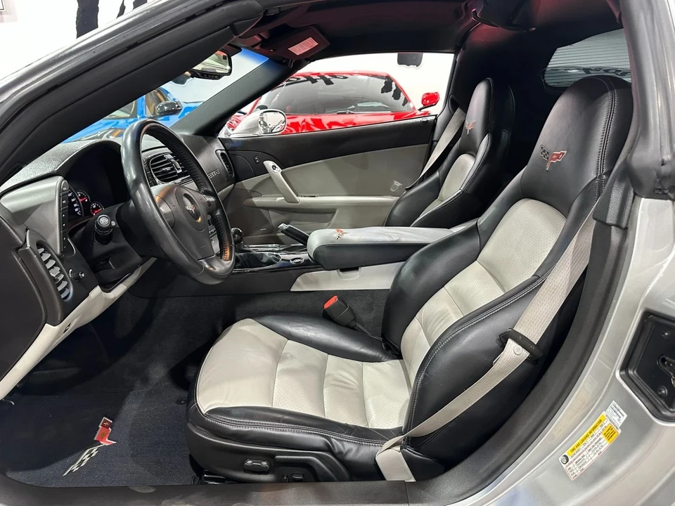 2007 Chevrolet Corvette C6 - Image 17 of 20