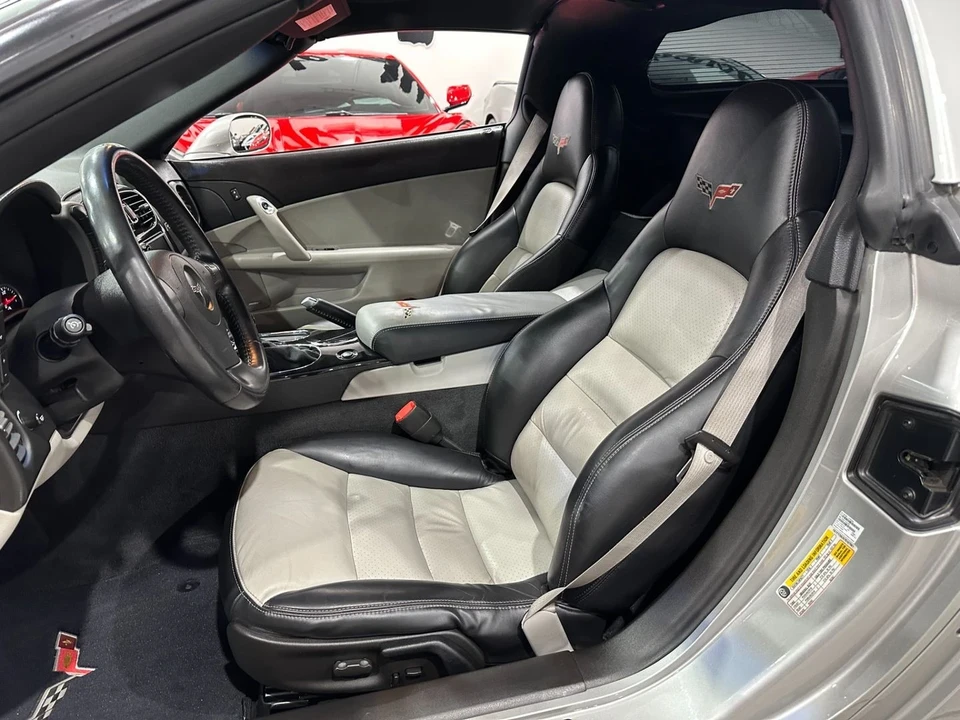 2007 Chevrolet Corvette C6 - Image 12 of 12