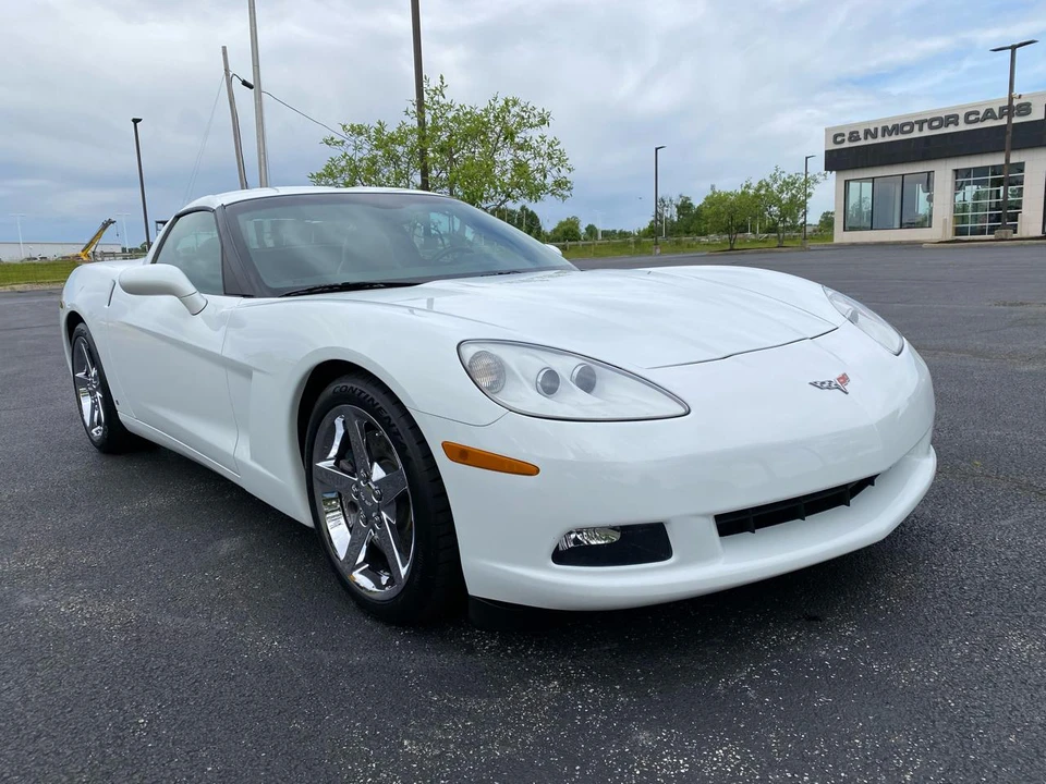 2007 Chevrolet Corvette C6 - Image 3 of 31
