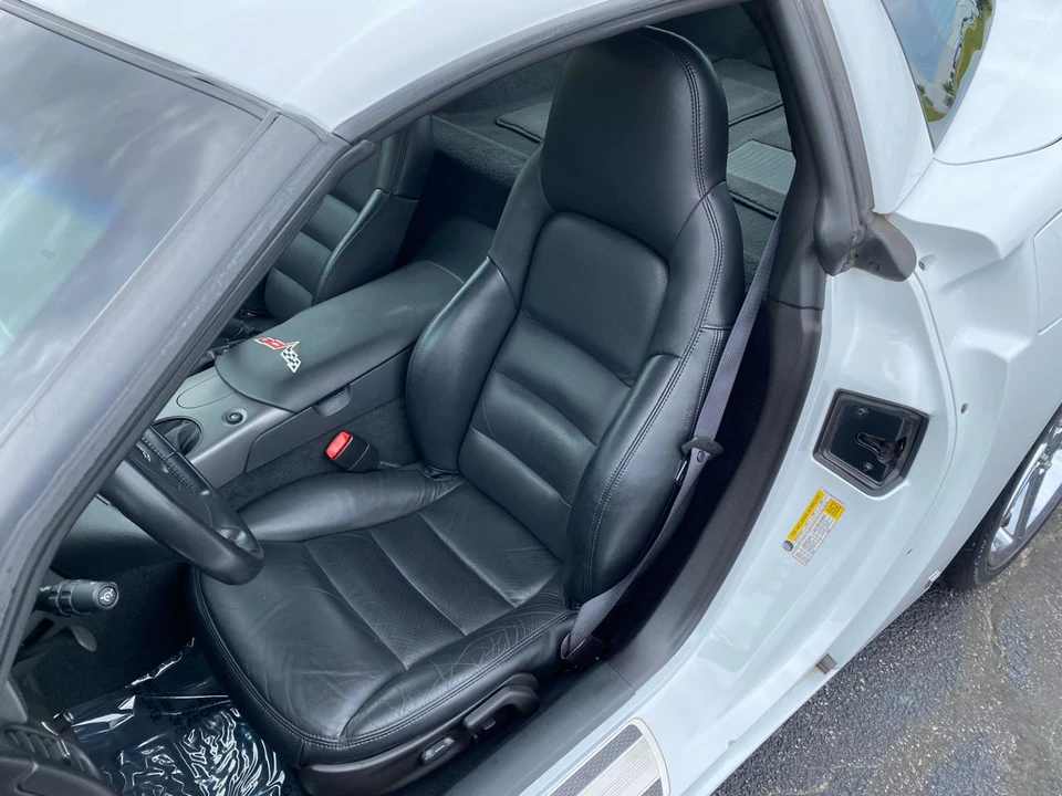 2007 Chevrolet Corvette C6 - Image 13 of 31