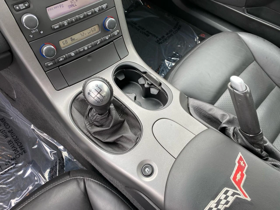 2007 Chevrolet Corvette C6 - Image 25 of 31