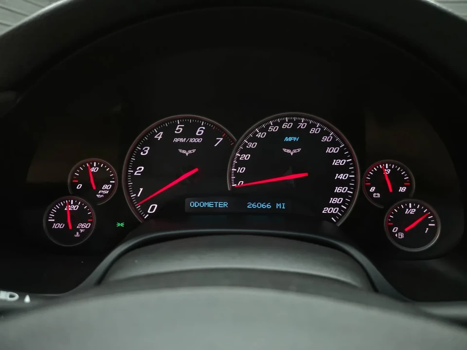 2007 Chevrolet Corvette C6 - Image 24 of 31