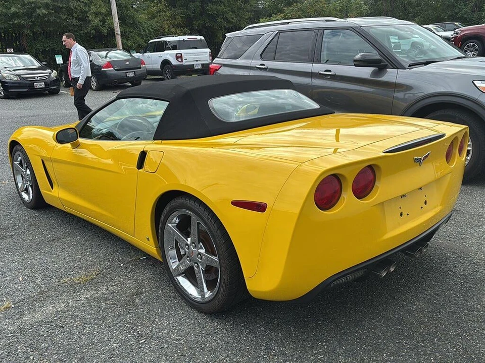 2007 Chevrolet Corvette C6 - Image 2 of 7