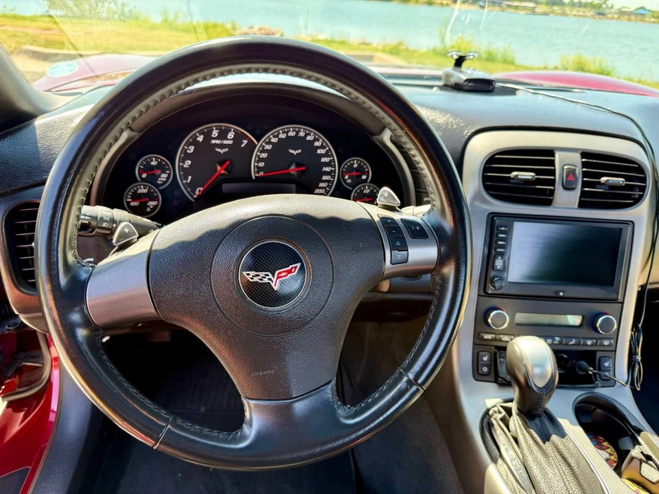 2007 Chevrolet Corvette C6 - Image 15 of 20