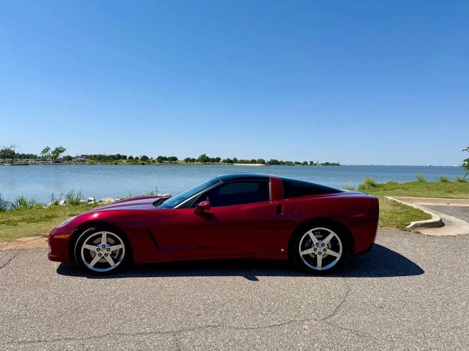 2007 Chevrolet Corvette C6 - Image 10 of 20