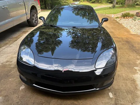2007 Chevrolet Corvette C6 - Image 2 of 8