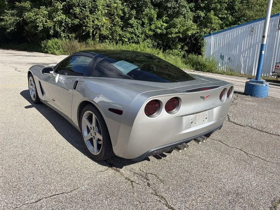 2007 Chevrolet Corvette C6 - Image 2 of 19