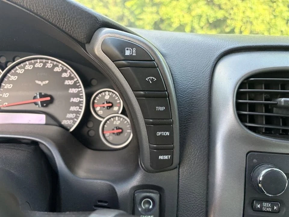 2007 Chevrolet Corvette C6 - Image 16 of 19