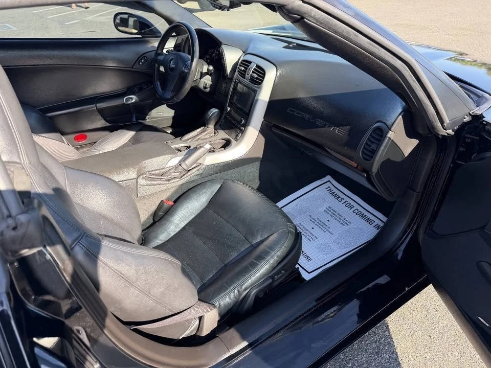 2007 Chevrolet Corvette C6 - Image 12 of 19