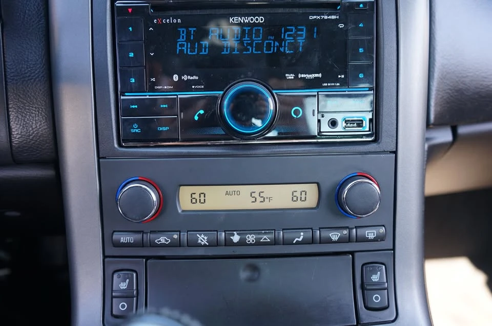 2007 Chevrolet Corvette C6 - Image 16 of 19