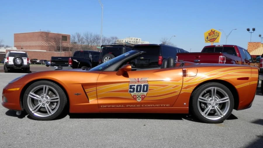 2007 Chevrolet Corvette C6 - Image 2 of 12