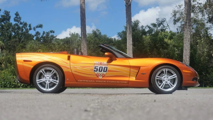 2007 Chevrolet Corvette C6 - Image 16 of 17