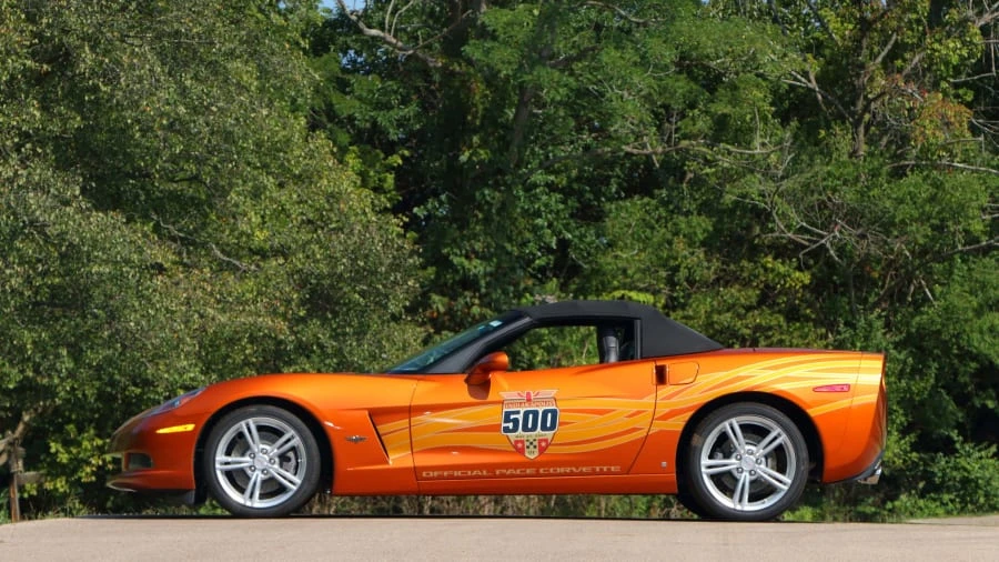2007 Chevrolet Corvette C6 - Image 2 of 12