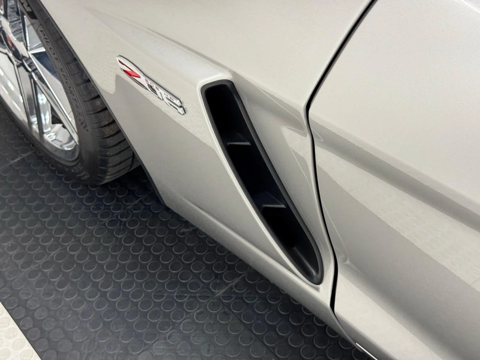 2007 Chevrolet Corvette C6 Z06 - Image 15 of 31