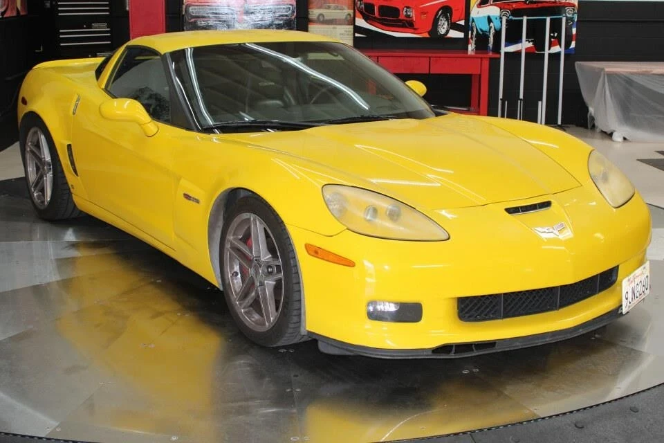 2007 Chevrolet Corvette C6 Z06 - Image 2 of 30