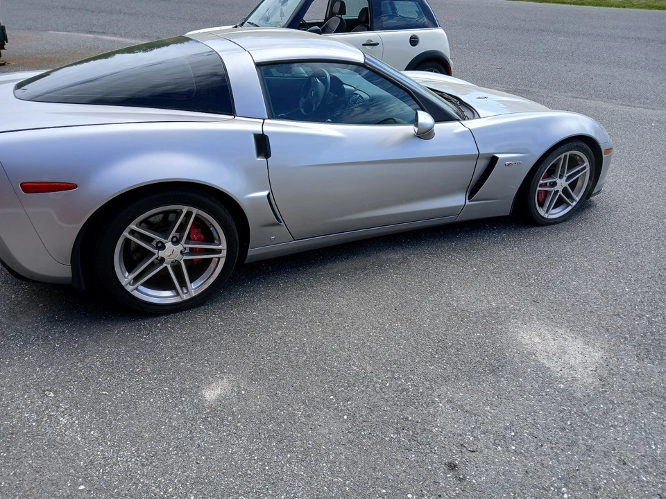 2007 Chevrolet Corvette C6 Z06 - Image 29 of 31