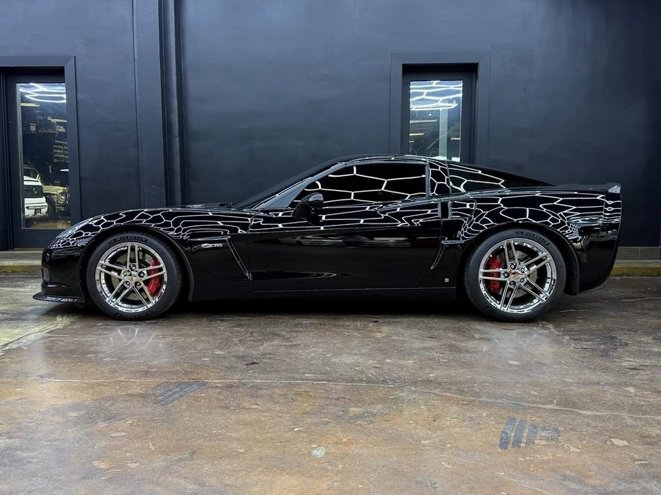 2007 Chevrolet Corvette C6 Z06 - Image 5 of 12