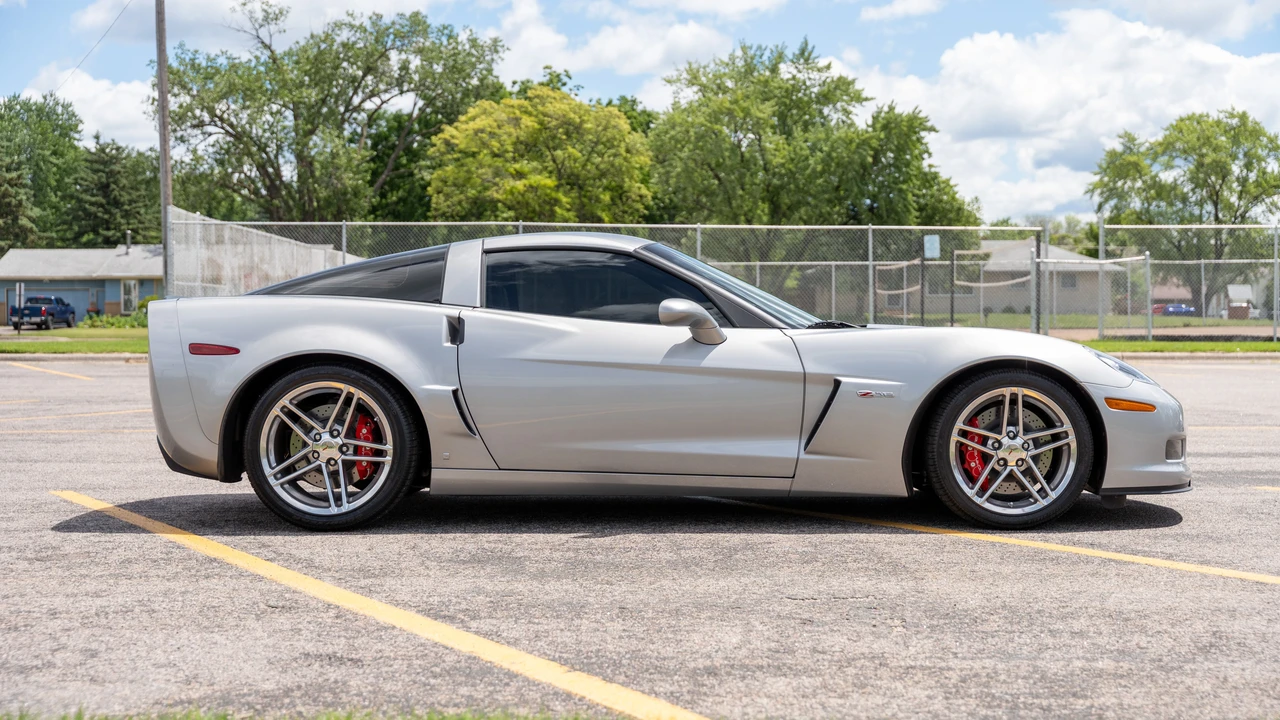 2007 Chevrolet Corvette C6 Z06 - Image 4 of 31