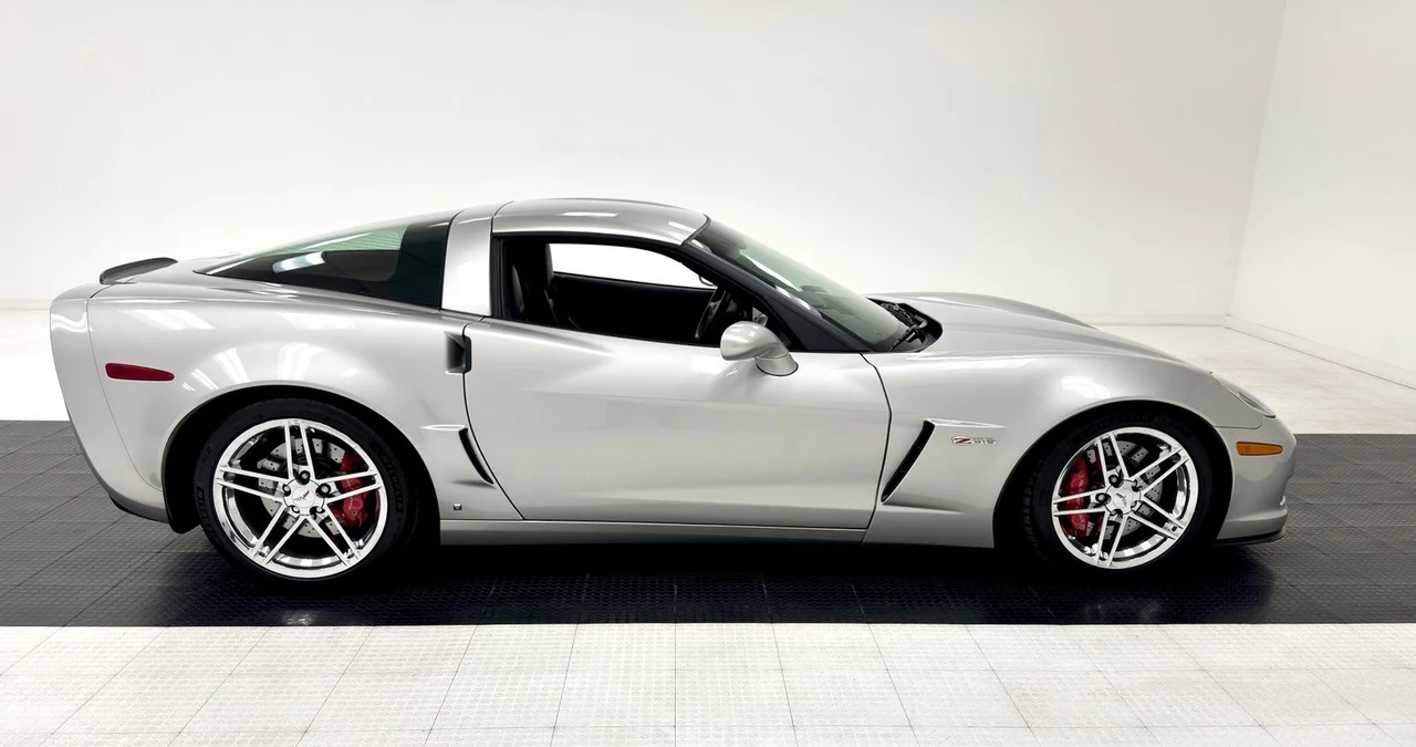2007 Chevrolet Corvette C6 Z06 - Image 6 of 12