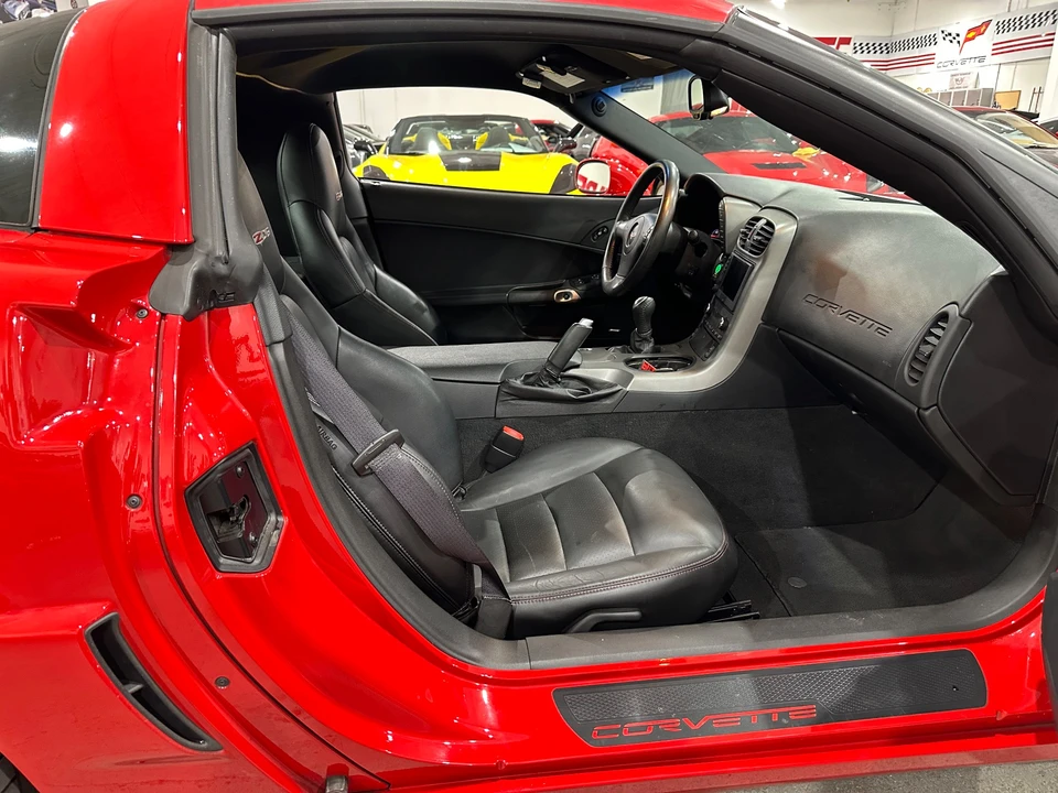 2007 Chevrolet Corvette C6 Z06 - Image 10 of 31