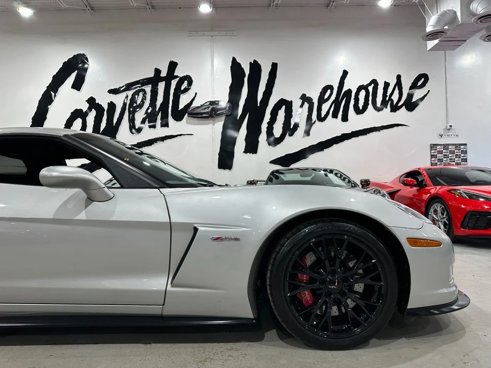 2007 Chevrolet Corvette C6 Z06 - Image 5 of 12