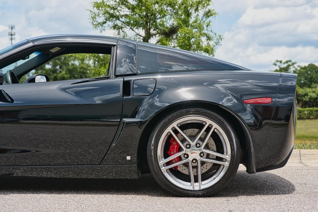 2007 Chevrolet Corvette C6 Z06 - Image 28 of 31