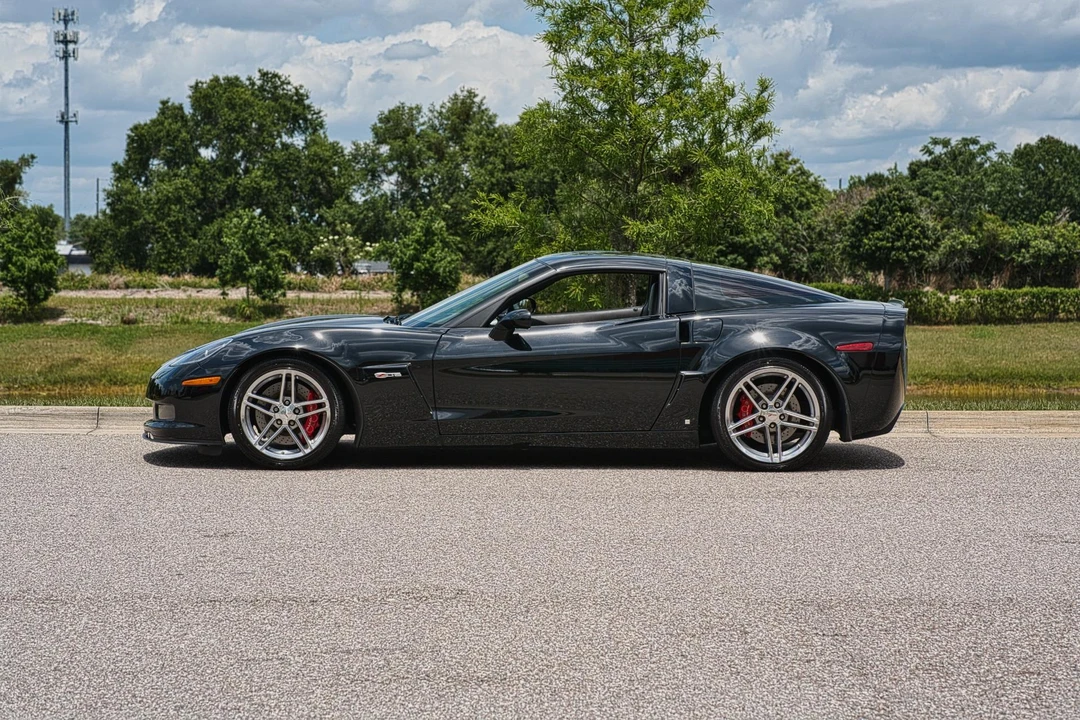 2007 Chevrolet Corvette C6 Z06 - Image 3 of 31