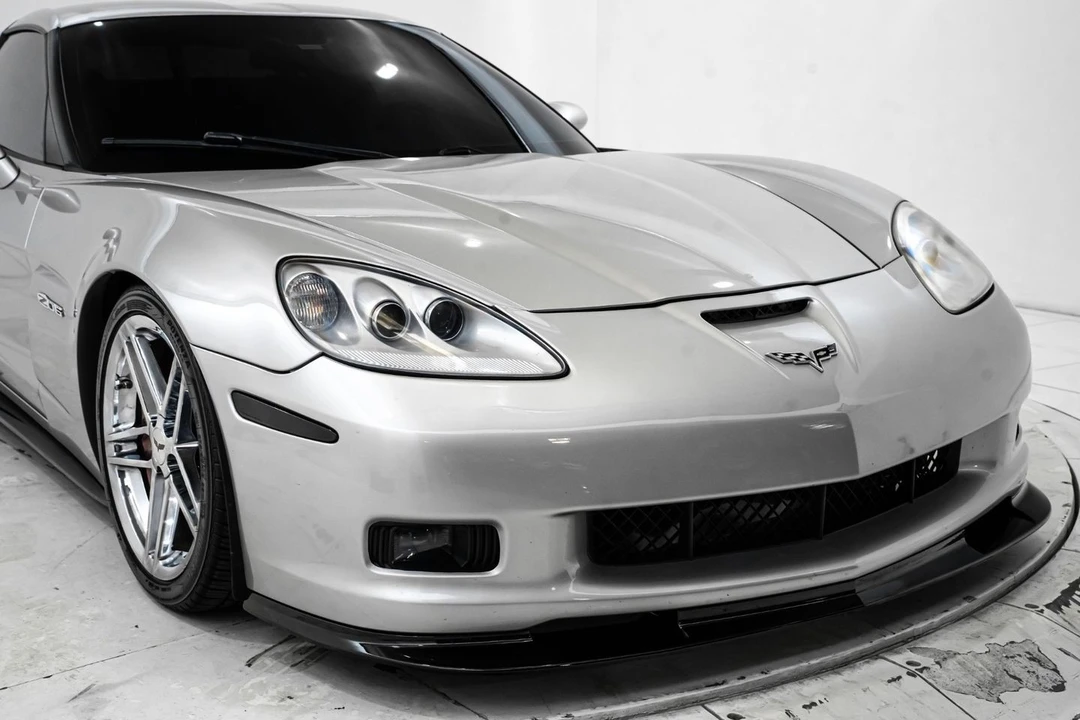 2007 Chevrolet Corvette C6 Z06 - Image 16 of 31