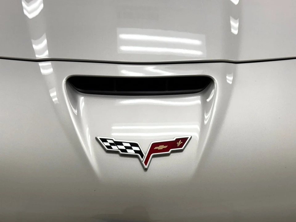 2007 Chevrolet Corvette C6 Z06 - Image 9 of 12