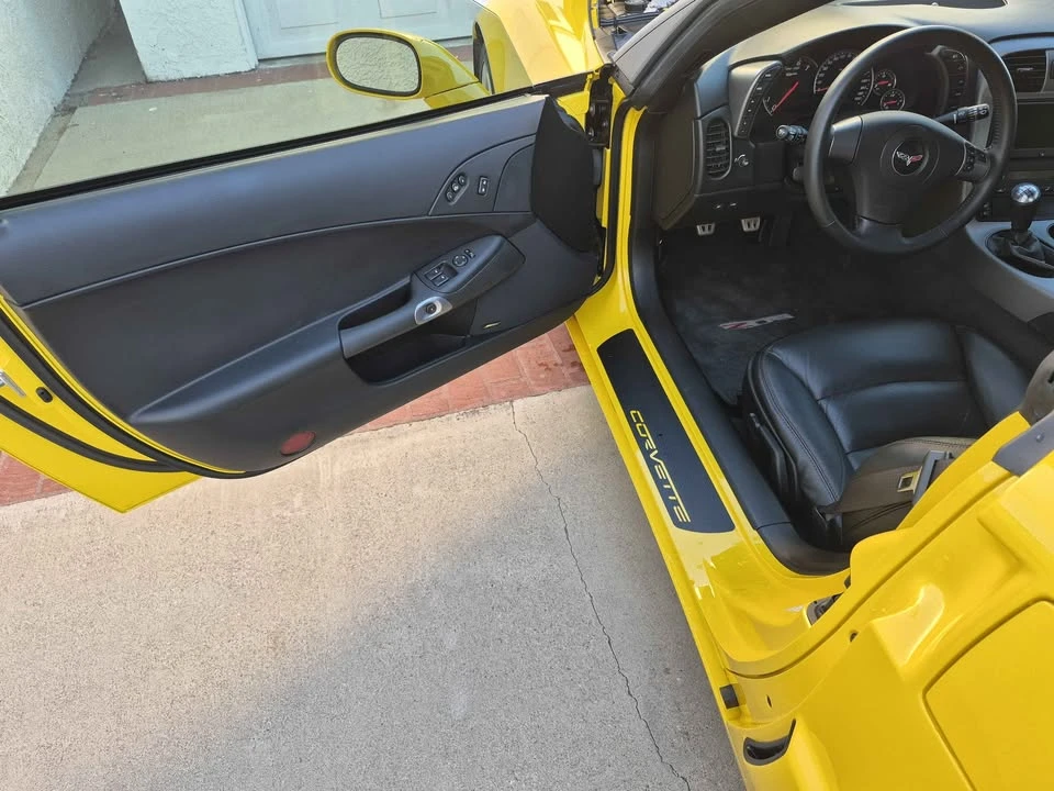 2007 Chevrolet Corvette C6 Z06 - Image 5 of 11