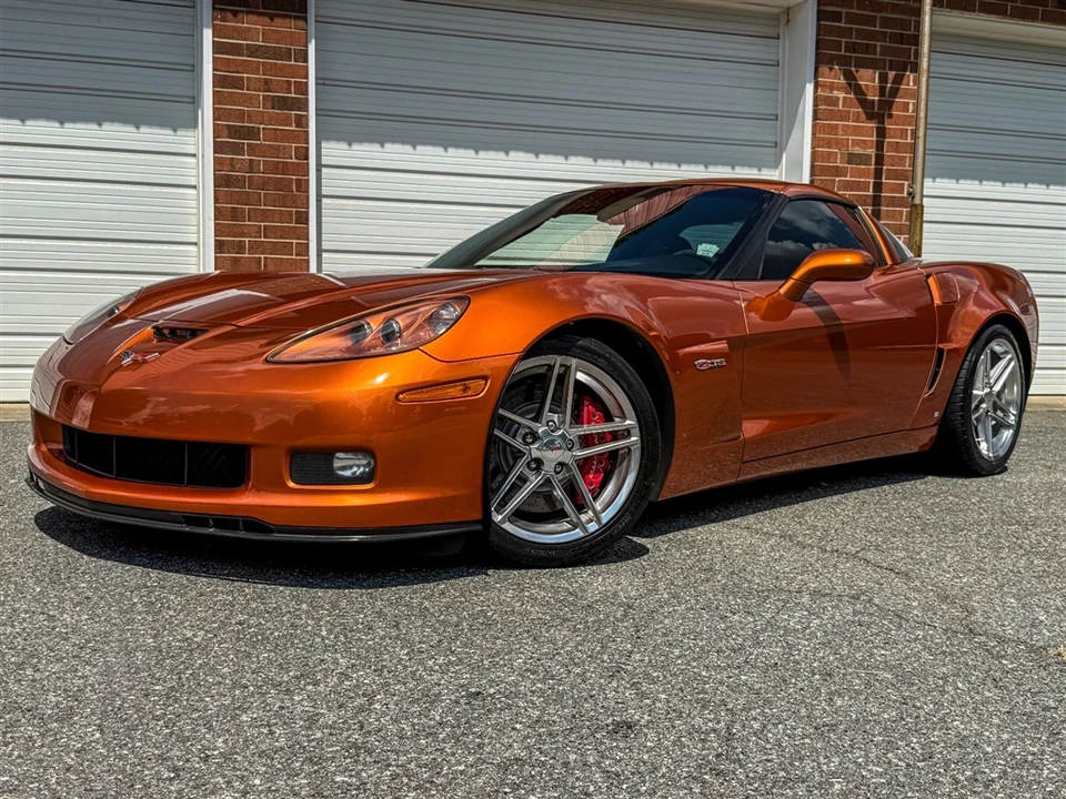 2007 Chevrolet Corvette C6 Z06 - Image 2 of 30