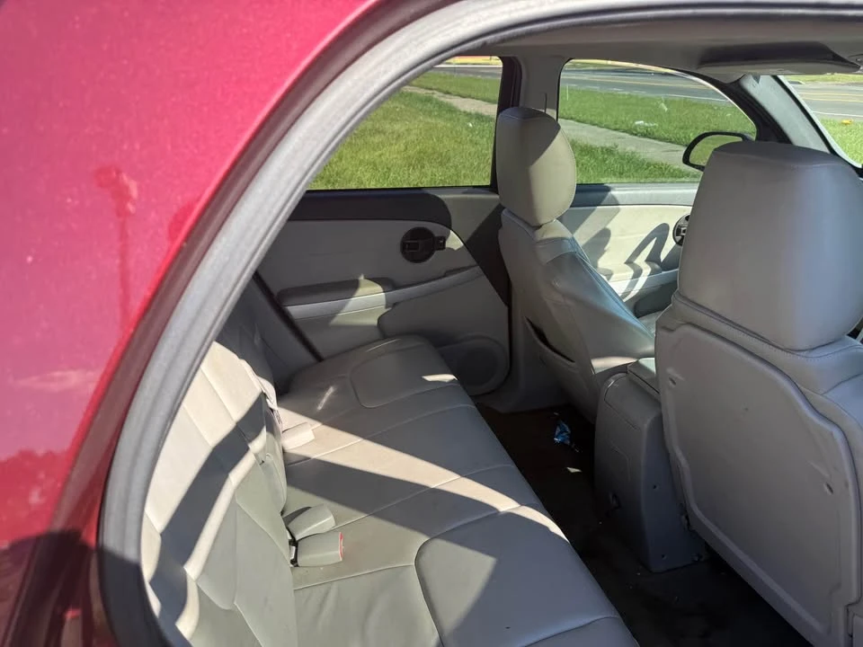 2007 Chevrolet Equinox - Image 7 of 8
