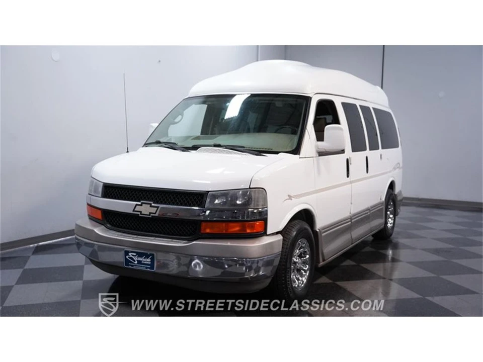 2007 Chevrolet Express - Image 17 of 31