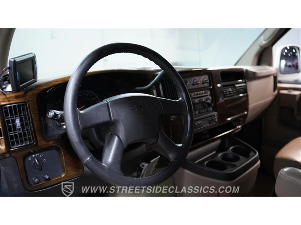 2007 Chevrolet Express - Image 31 of 31