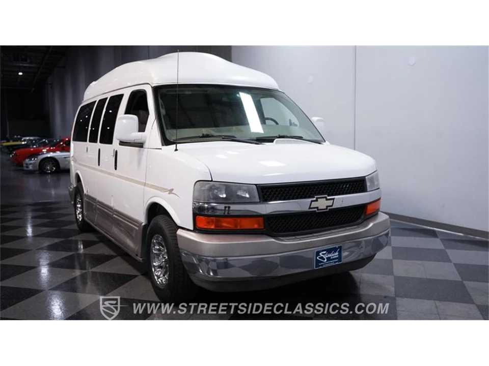 2007 Chevrolet Express - Image 15 of 31